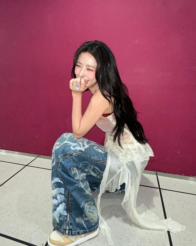 /사진=안유진 인스타그램