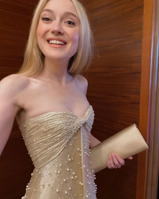 @dakotafanning