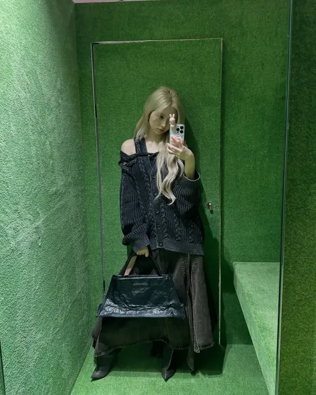 /사진=아이브 가을 인스타그램