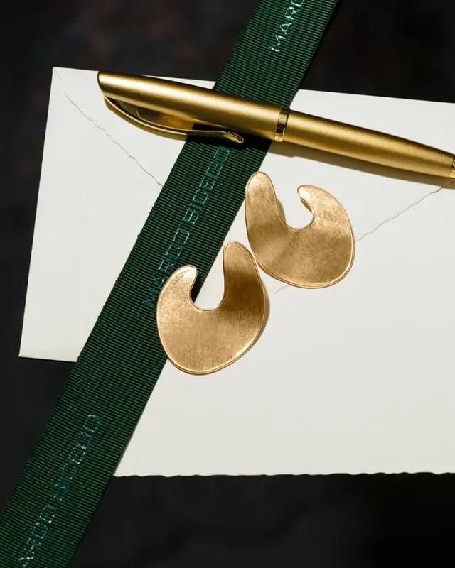 /사진=마르코 비체고, 2025 홀리데이 기프트 컬렉션 공개