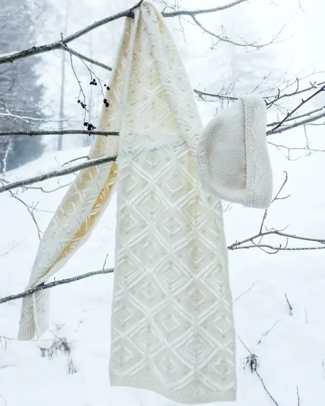 /사진=로로피아나, 2025 홀리데이 기프트 컬렉션 공개