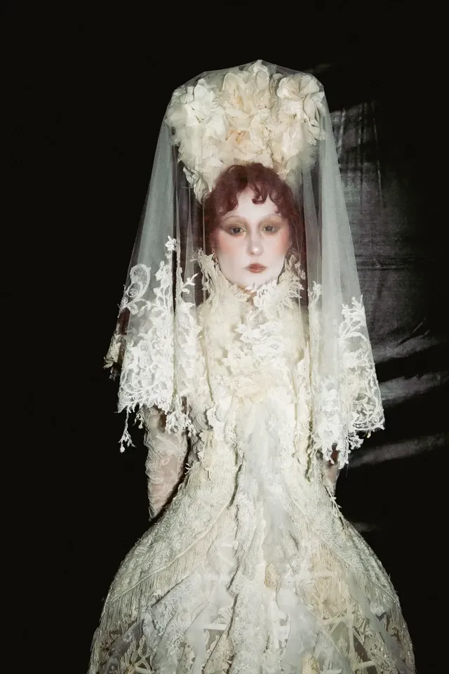 /사진=맥퀸, 셀럽 패션으로 아카이브 재조명