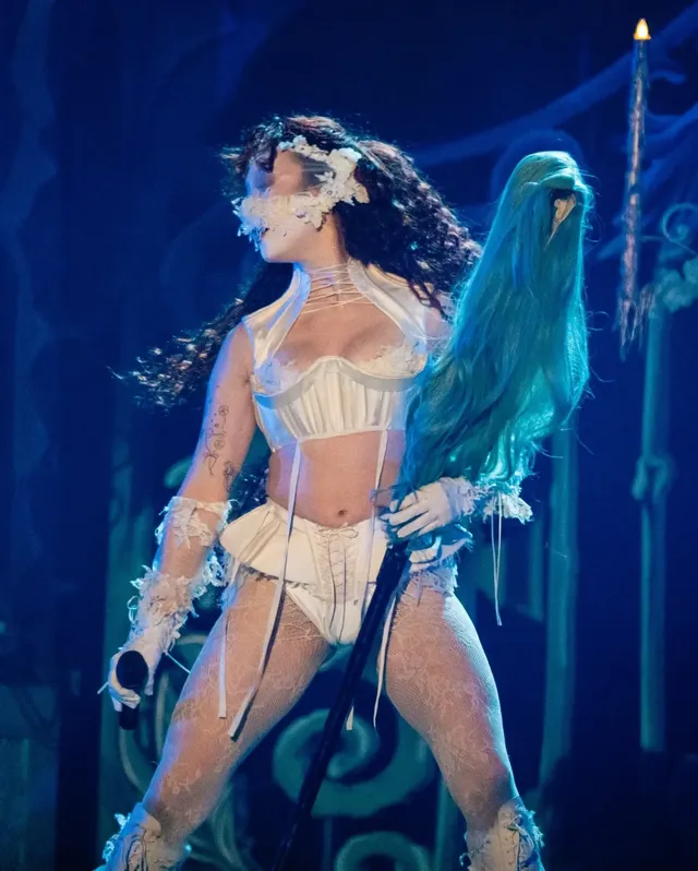 /사진=맥퀸, 셀럽 패션으로 아카이브 재조명