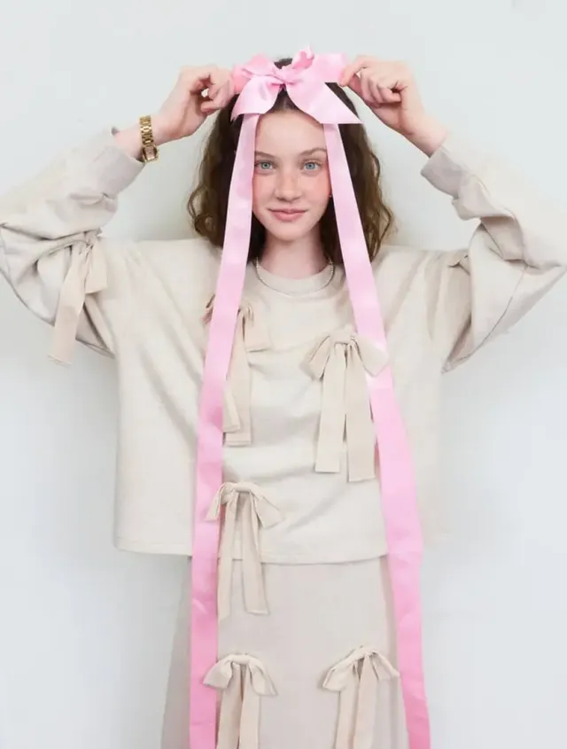 /사진=듀이듀이, 2025 리본 모티프 홀리데이 컬렉션 출시