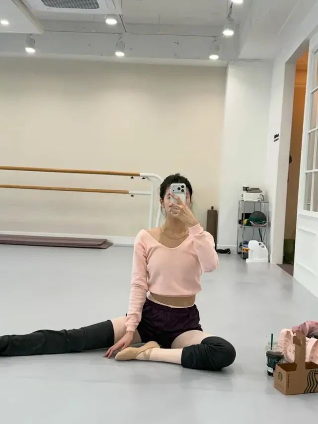 /사진=수지, 발레웨어 화보 통해 겨울 감성 제안