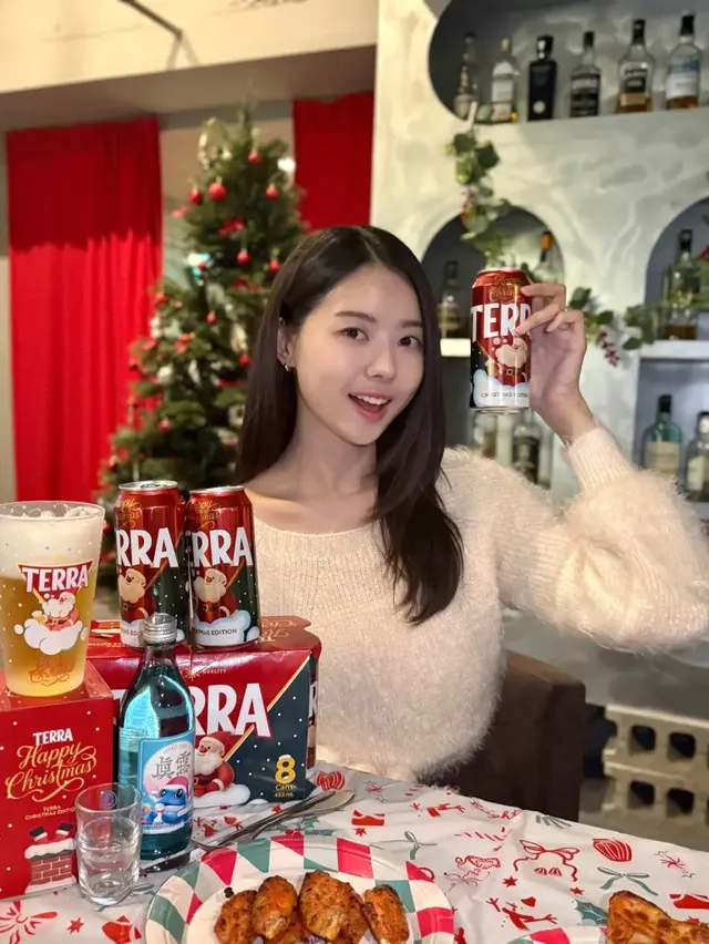 /사진=임나영, 자연스러운 ‘홀리데이 글로우 룩’ 제시