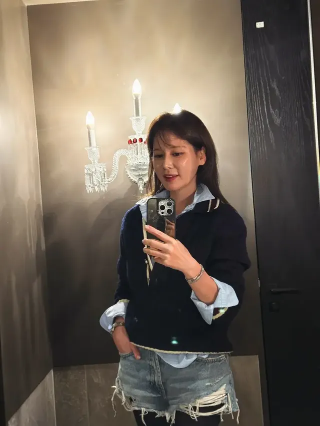 /사진=이혜원, 실버 액세서리로 ‘도회적 미니멀리즘’ 제시