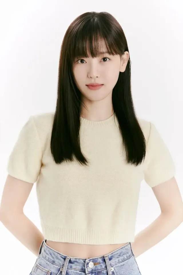 /사진=강한나, 넷플릭스 