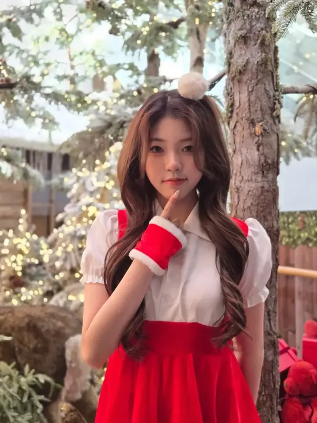 /사진=유니스 인스타그램