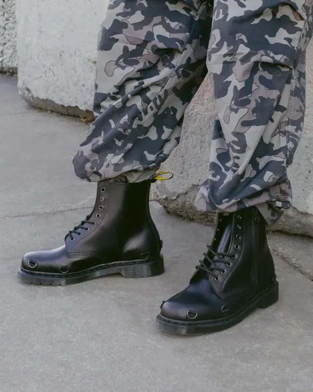 /사진=닥터마틴, 바빌론 협업 컬렉션 출시