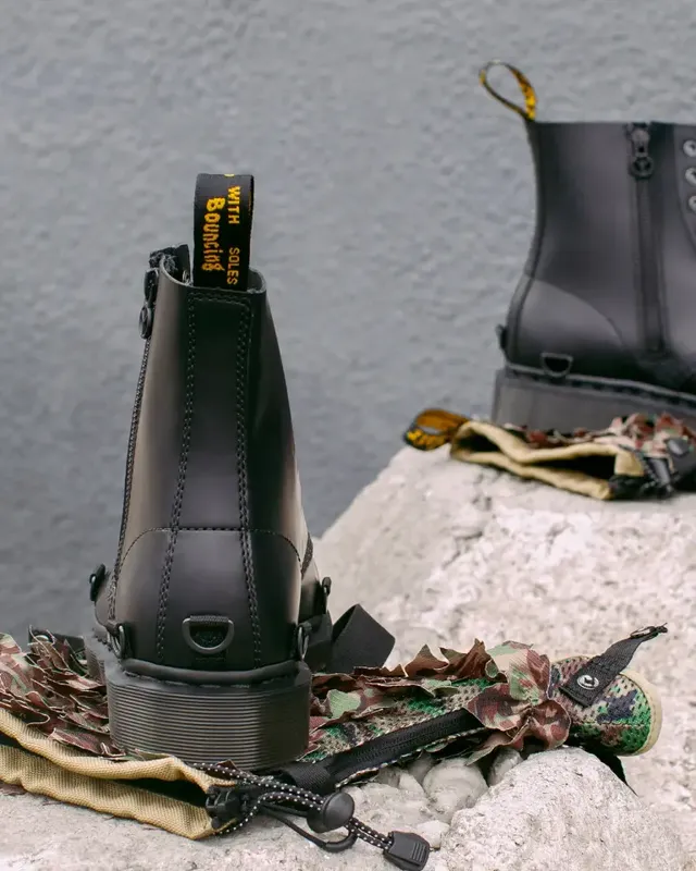 /사진=닥터마틴, 바빌론 협업 컬렉션 출시