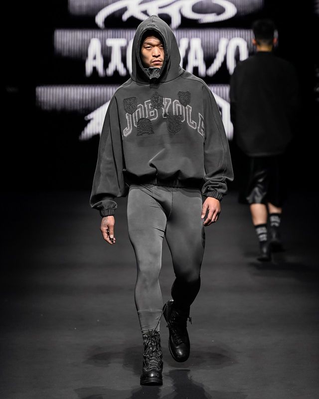 /사진=아조바이아조(AJOBYAJO)