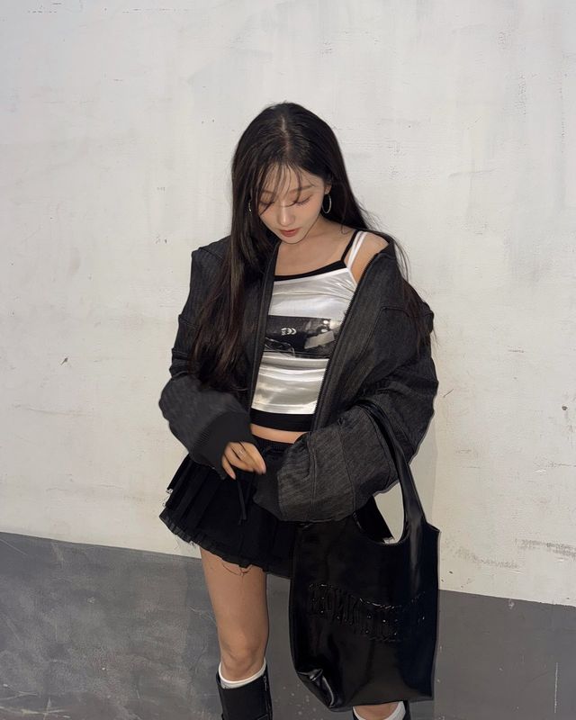 @happpyyein