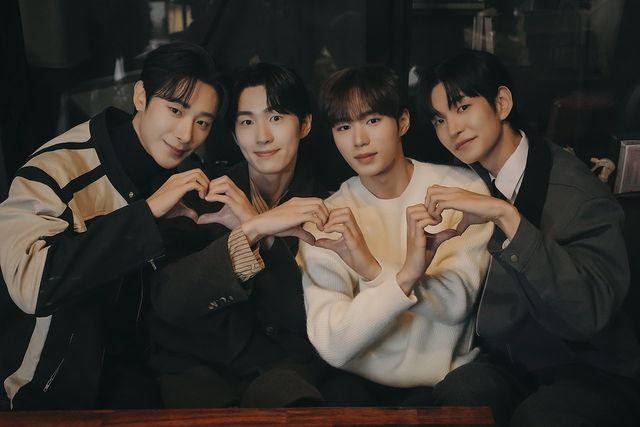 '비밀사이'