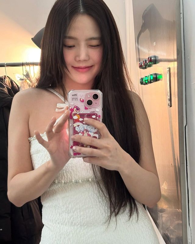 /사진=오마이걸 효정 인스타그램