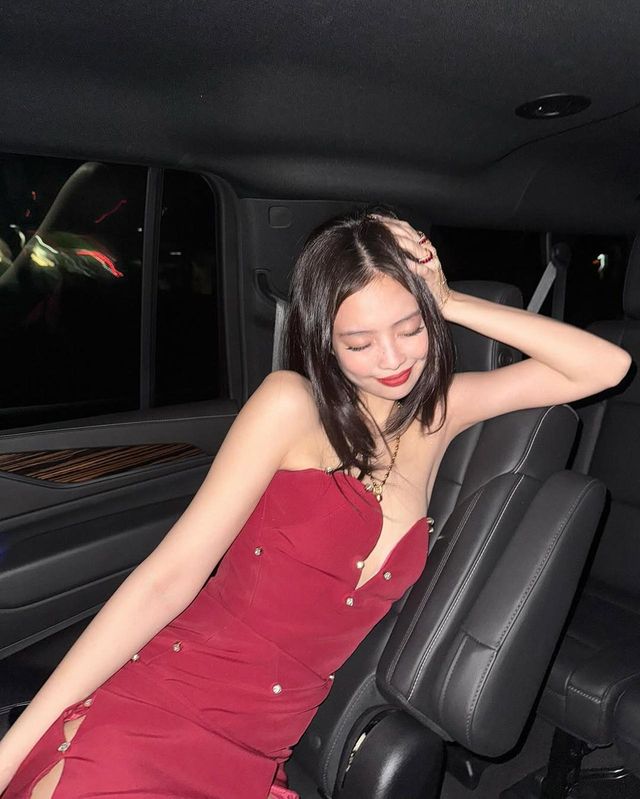 /사진=제니 인스타그램