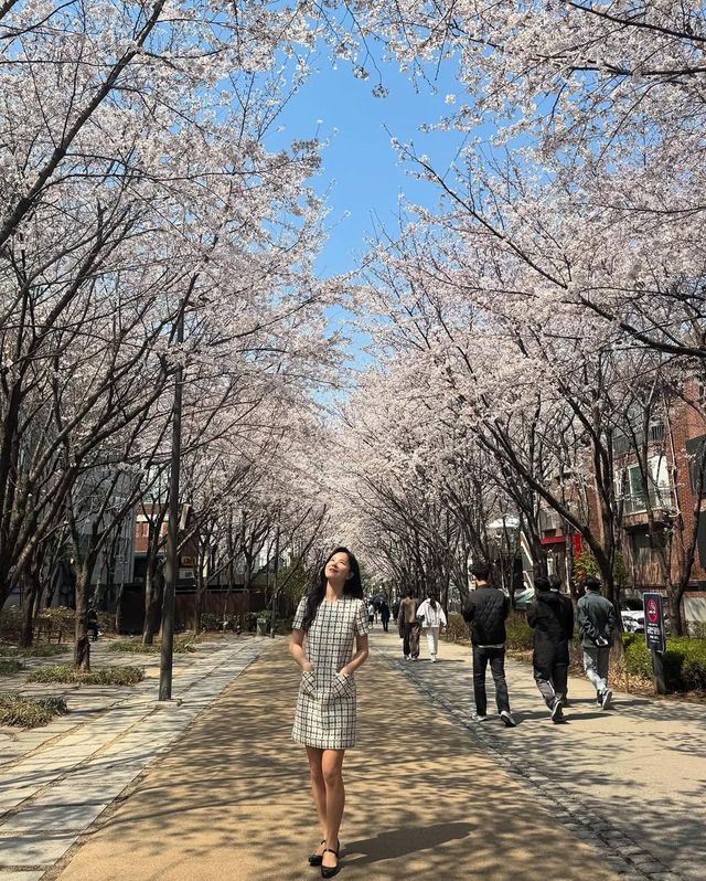 /사진=손성윤 인스타그램