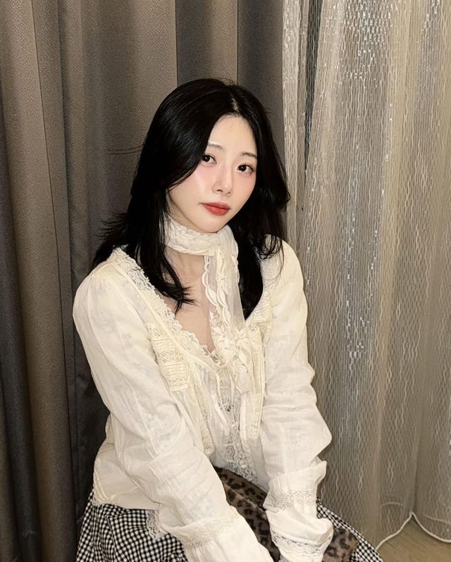 /사진=지유 인스타그램