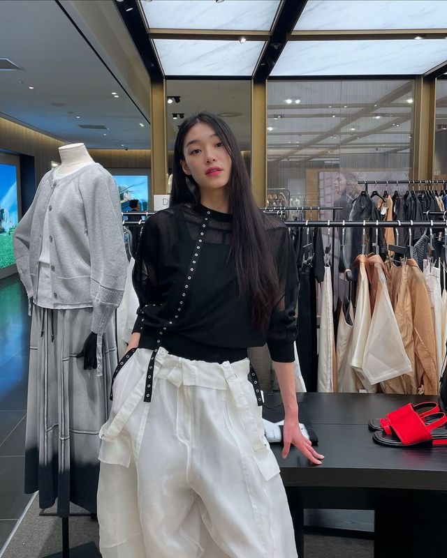 /사진=김설희 인스타그램