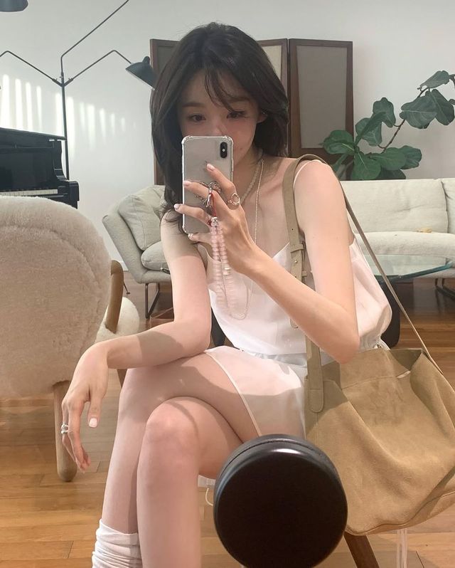 /사진=강민경 인스타그램