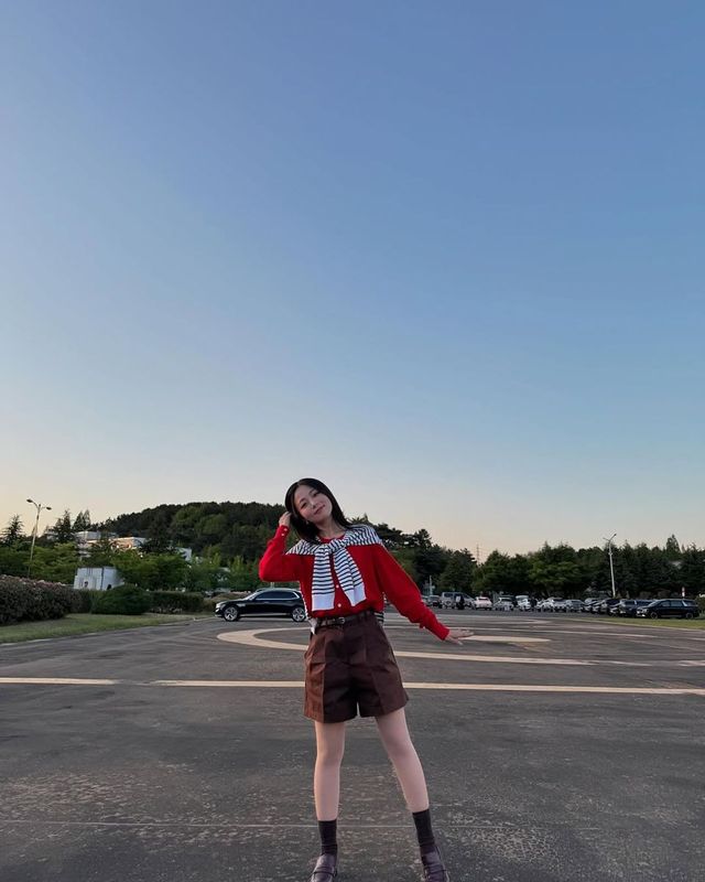 /사진=가수 흰 인스타그램