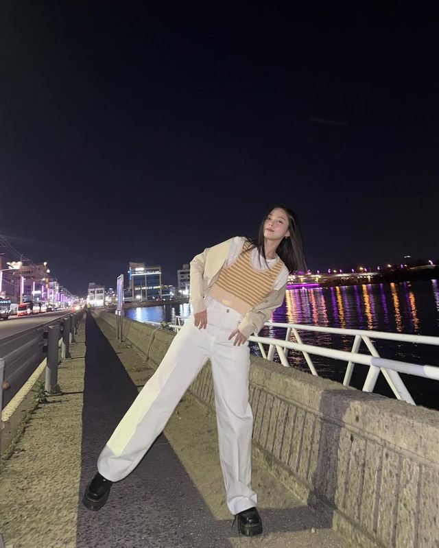 /사진=흰 가수 인스타그램