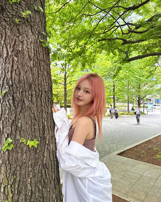 /사진=아이브 리즈 인스타그램