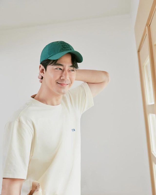 /사진=조인성 인스타그램