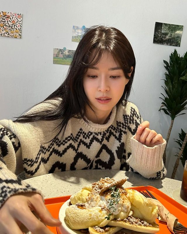 /사진=권나라 인스타그램