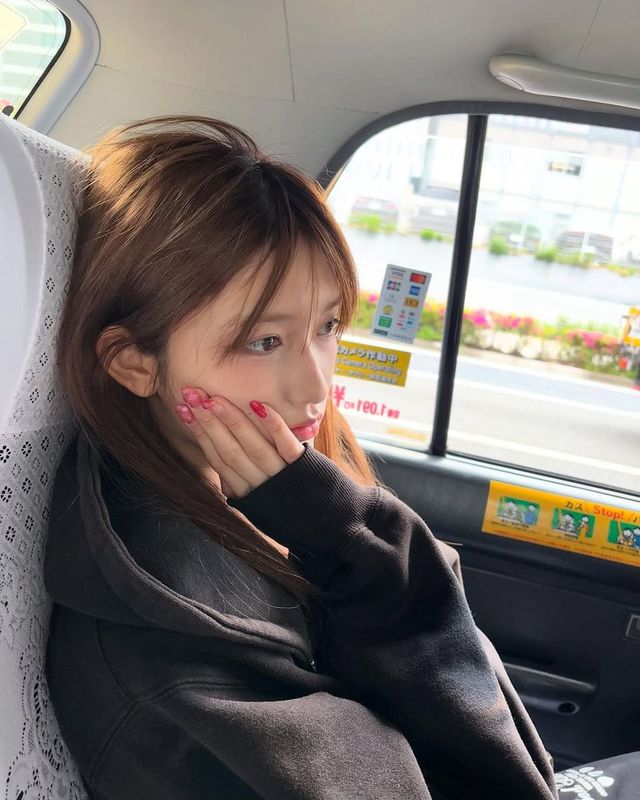 /사진=아이브 이서 인스타그램