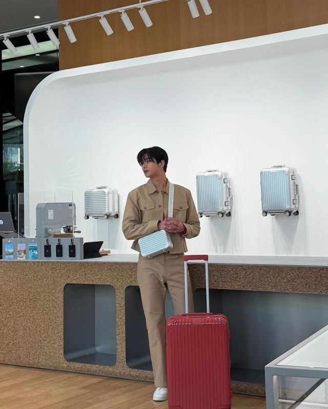 /사진=로운 인스타그램