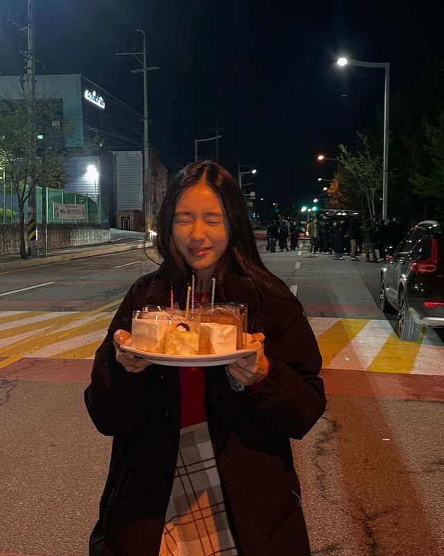 /사진=안은진 인스타그램