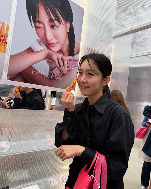 /사진=엄지인 아나운서 인스타그램