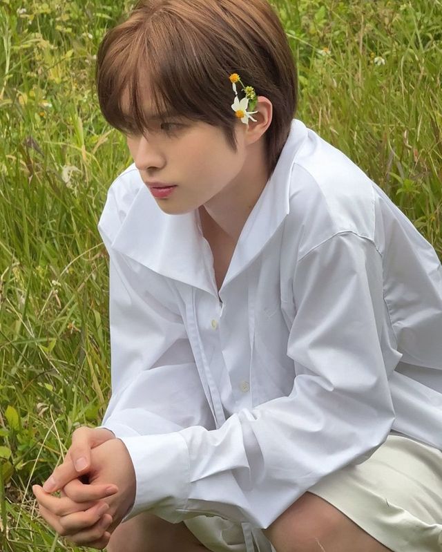 /사진=투어스 인스타그램