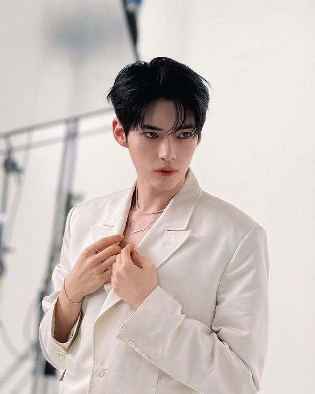 /사진=제로베이스원 인스타그램