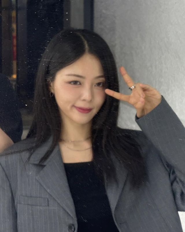 /사진=가수 흰 인스타그램