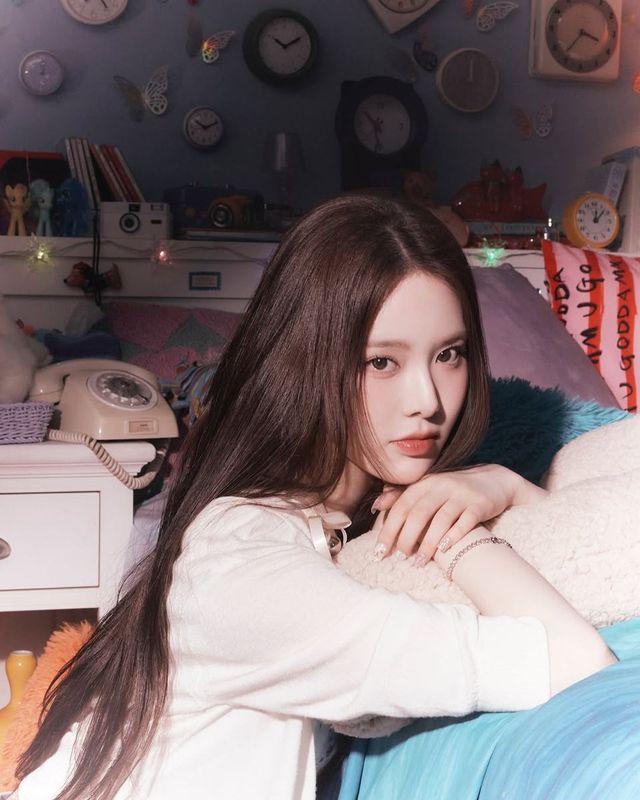 /사진=이즈나 인스타그램