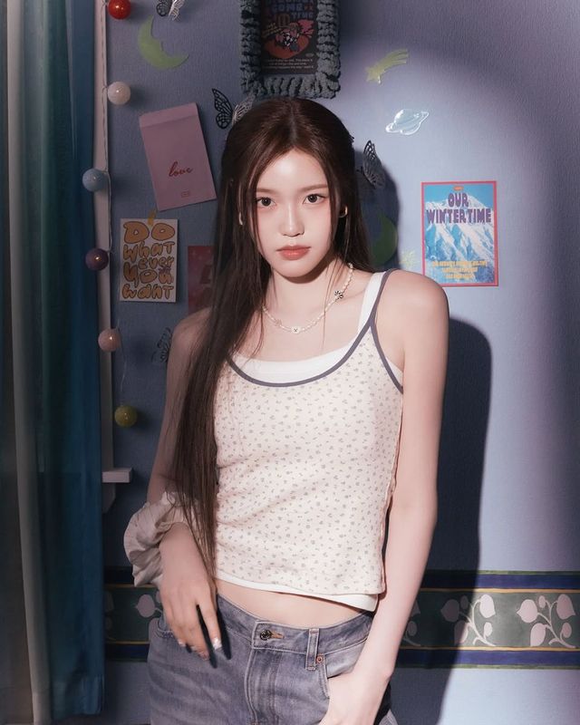 /사진=이즈나 인스타그램