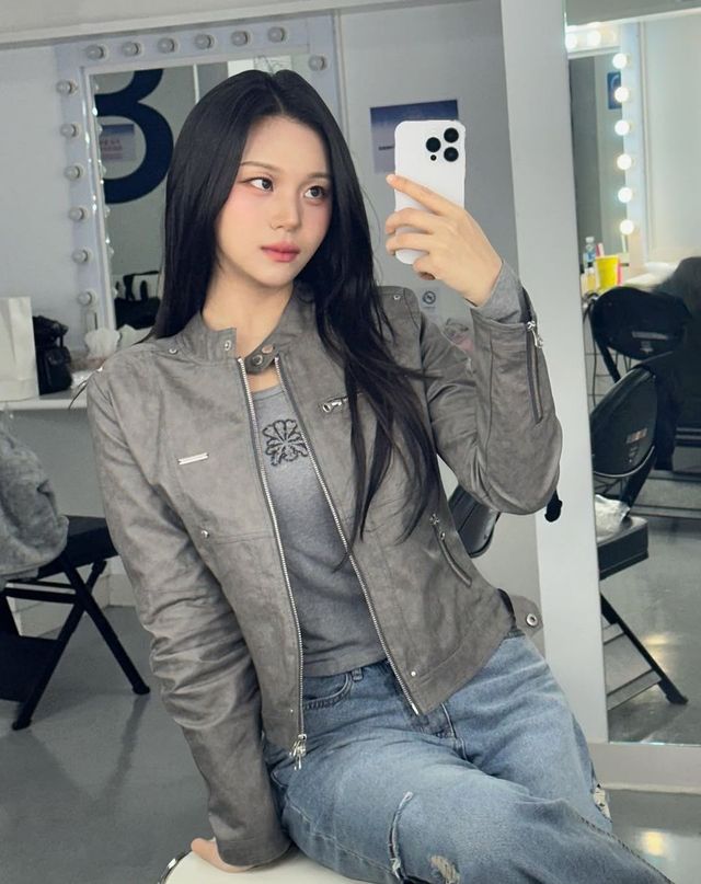 /사진=엄지 인스타그램