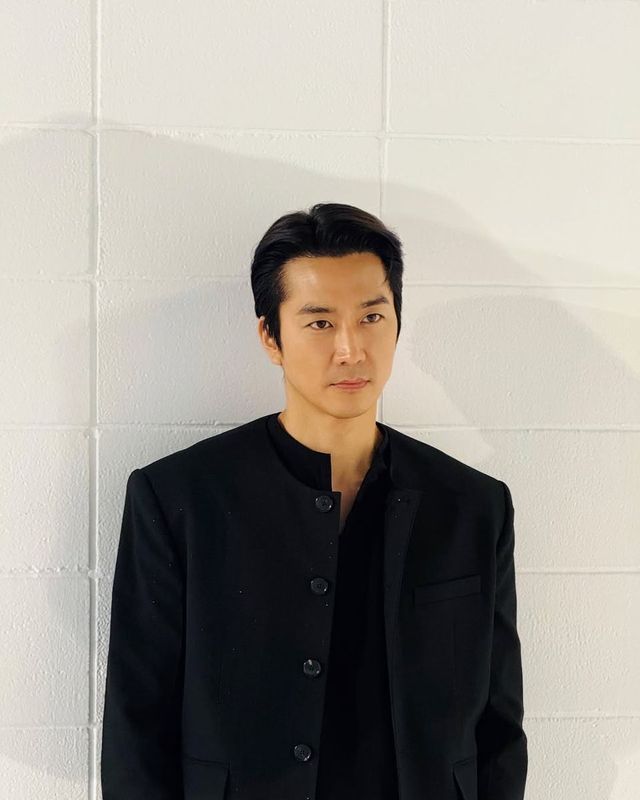 /사진=송승헌 인스타그램