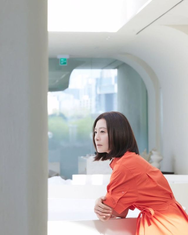 /사진=김희애 인스타그램