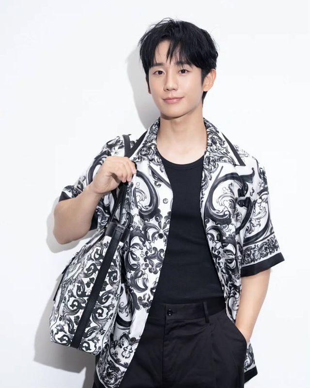 /사진=정해인 인스타그램