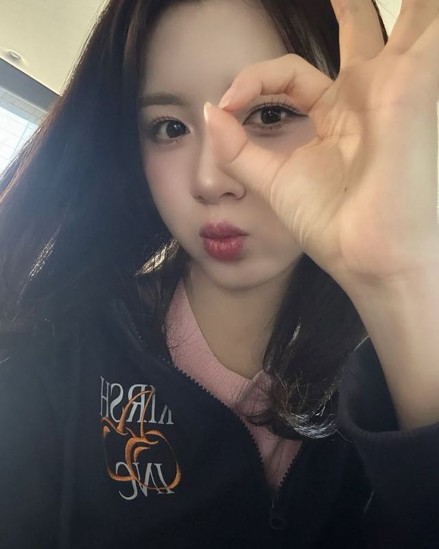 /사진=우아 인스타그램