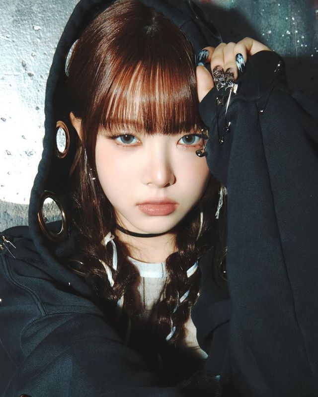 /사진=르세라핌 인스타그램