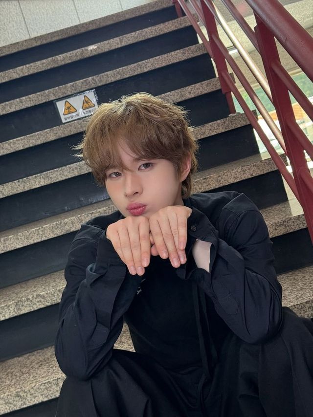 /사진=투어스 인스타그램