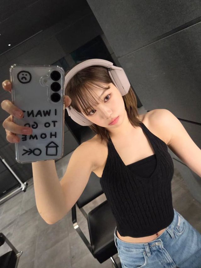 /사진=르세라핌 김채원 인스타그램