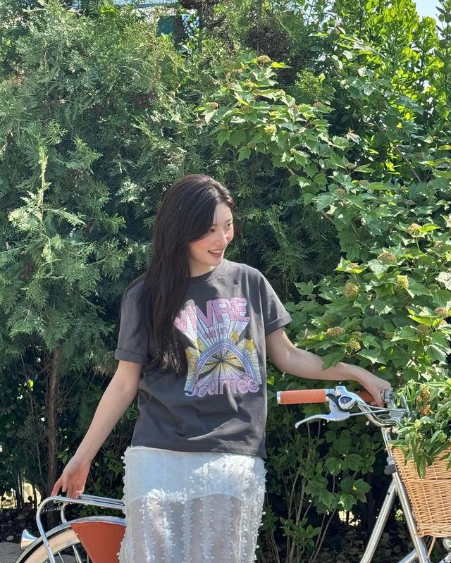 /사진=정채연 인스타그램