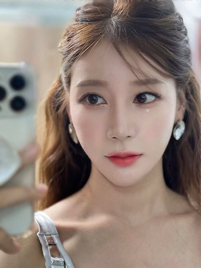 /사진=한지은 인스타그램