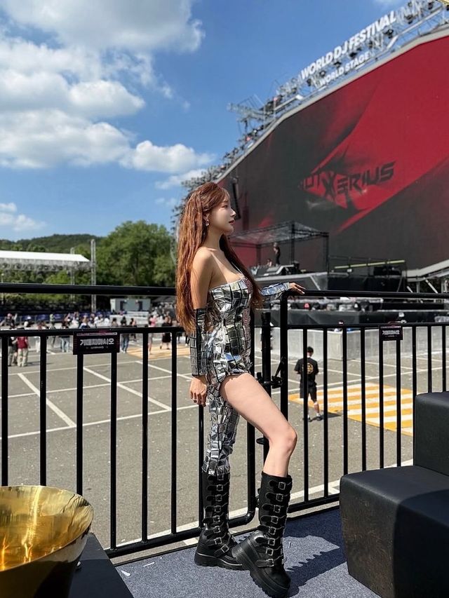 /사진=한지은 인스타그램