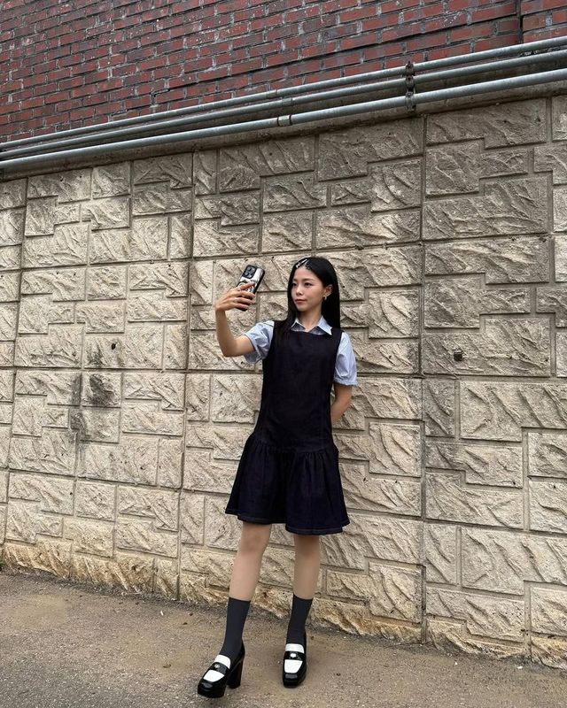 /사진=가수 흰 인스타그램